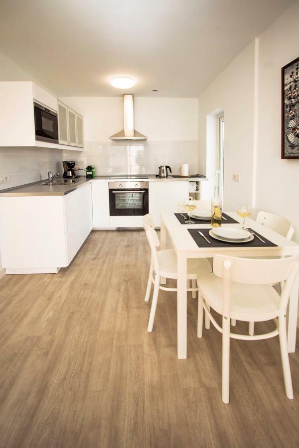 Flower Beach Suite 7 Playa Honda (Lanzarote) Exterior foto