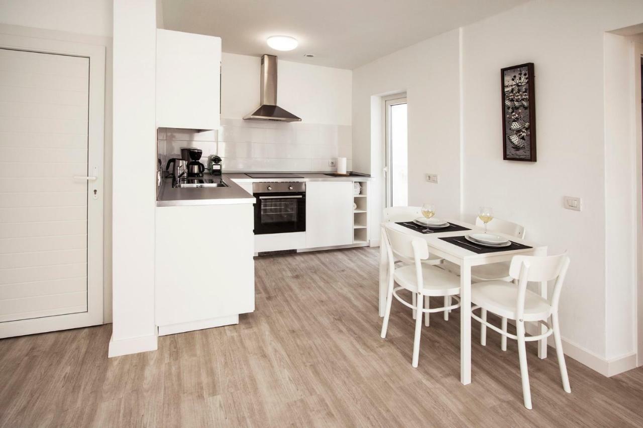 Flower Beach Suite 7 Playa Honda (Lanzarote) Exterior foto